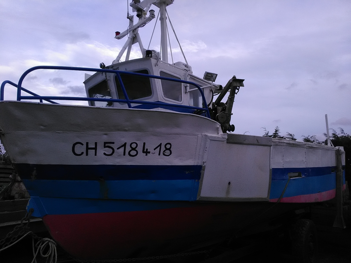 A vendre bateau de pêche Caseyeur