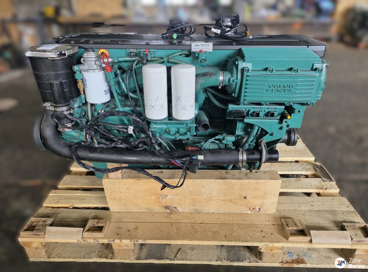 Volvo Penta D6-370 – 370 CV – 1800 heures