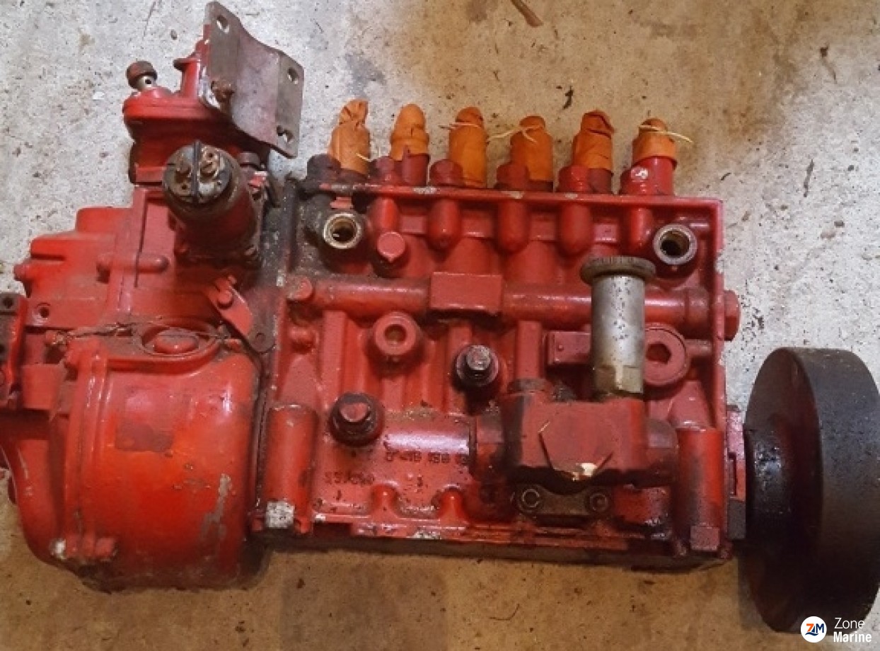 Pompe Injection Moteur Marin 8210 SRM 36