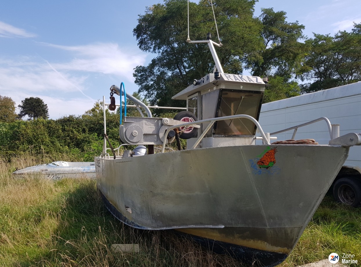 Bateau aluminium alunox 6.5 avec pme et licences