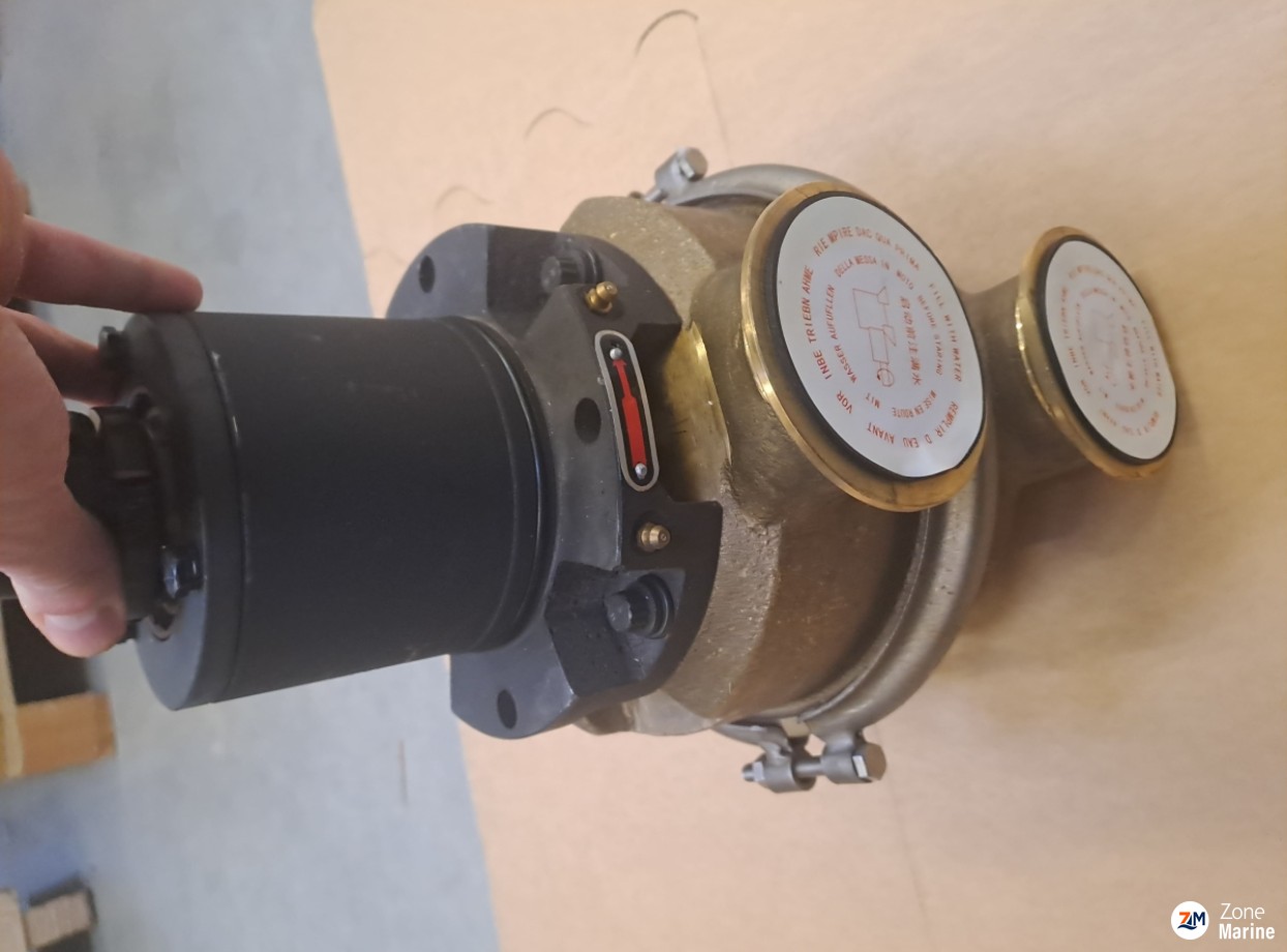 POMPE À EAU BT (Eau de mer) PN 3074540 Cummins pour moteur QSK19.