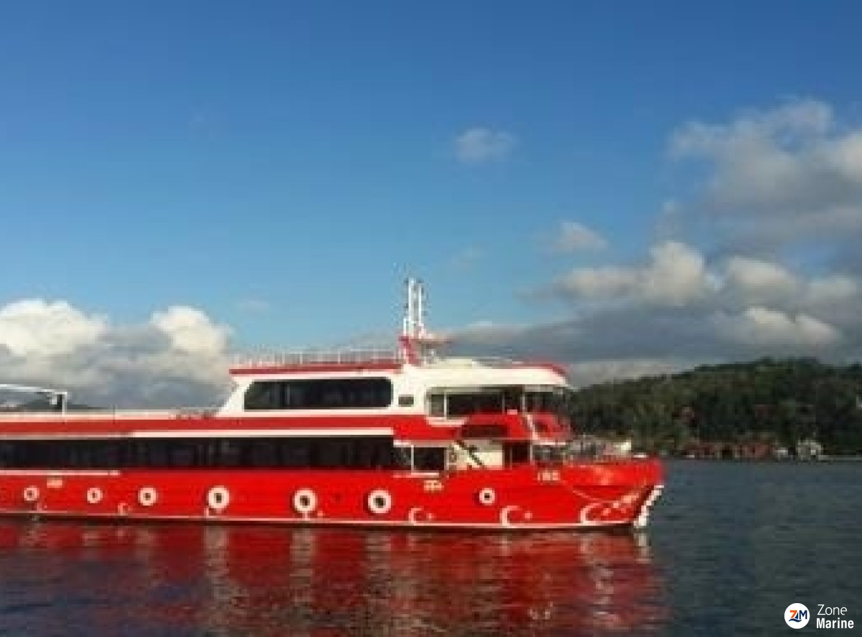 Bateau restaurant passagers réceptif de luxe 39 m 300 invités