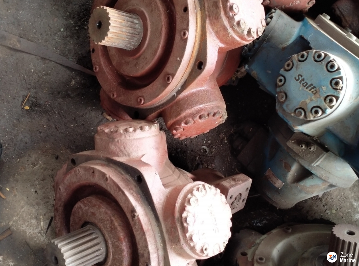 STAFFA, KAWASAKI, KAYABA VŠETKY TYPY HYDRAULICKÝCH MOTOROV