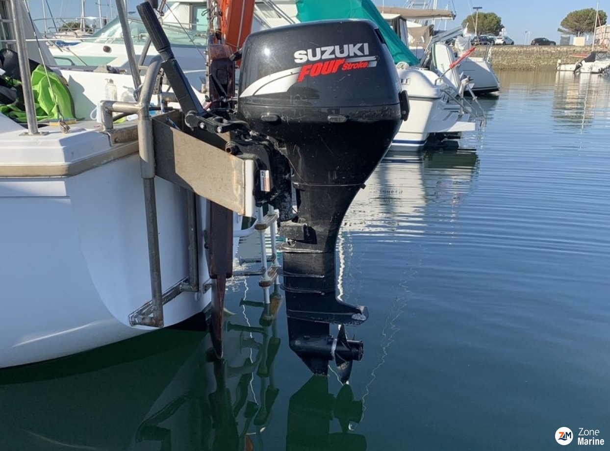 Suzuki DF15