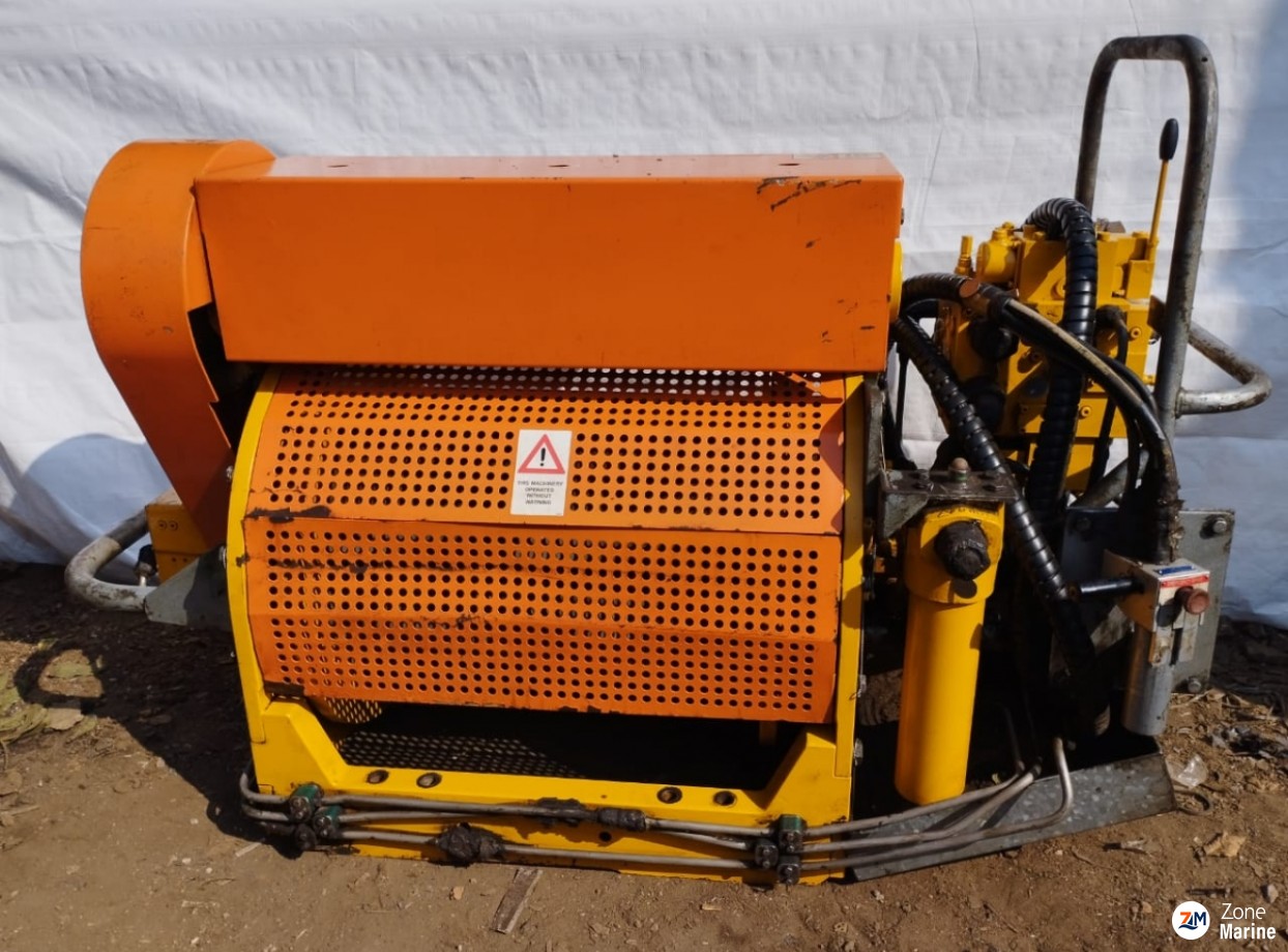 Hydraulics Winches Stock available for Sale.