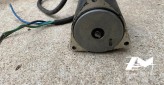 Moteur de trim Yamaha 150 2 temps 3 fils