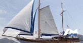 Ketch de 23 m avec 5 cabines pour 10 invités rénové en 2011