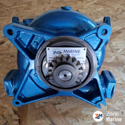 Pompe eau douce Baudouin 8M26 