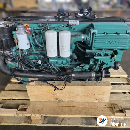Volvo Penta D6-370 – 370 CV – 1800 heures