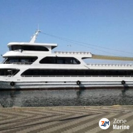 Bateau passagers restaurant 2016 de 41 m tout équipé et aménagé pour 550 pax en croisière