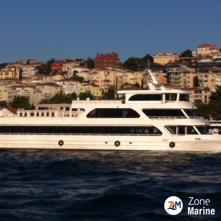 Bateau passagers restaurant neuf 2016 de 42 m tout équipé et aménagé pour 600 pax en croisière