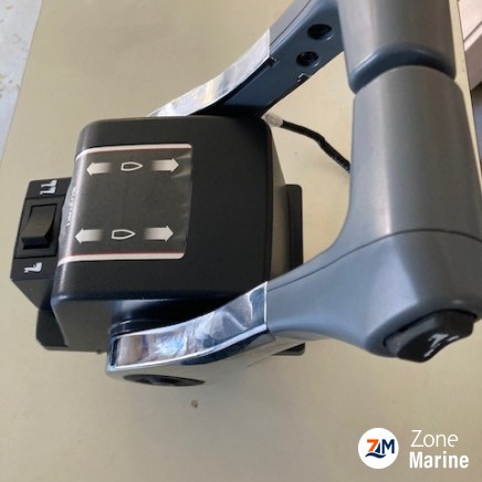 commande SUZUKI 67200-93J22
