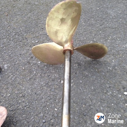 hélice en bronze et arbre inox