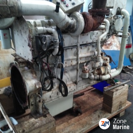 Moteur marin cummins  KT19 
