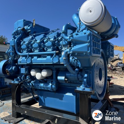 Moteur Baudouin 8M26 SR