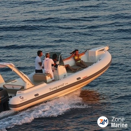 Location de bateaux et semirigides au Lavandou