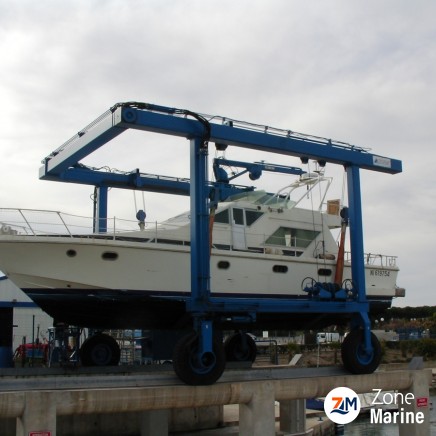 Vedette Guy Couach 1400