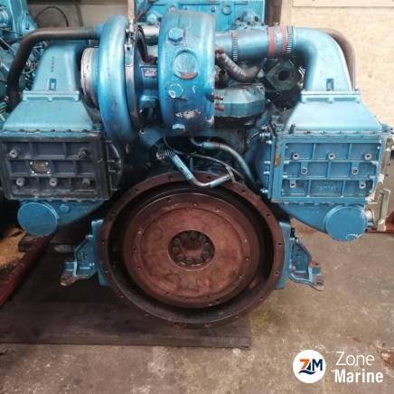 Baudouin 8M26.2 pour pièces