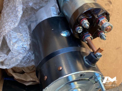 Démarreur V8 Volvo Penta et Mercuiser décalé