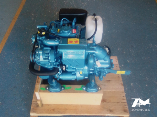 Moteur Nanni N2.10 neuf, 10 Cv à 3 000 T/mn avec inverseur TMC 40 réduction 2.6/1