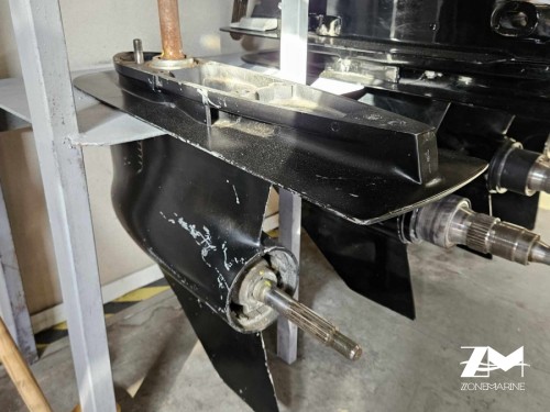 Pieds bas embase Mercruiser bravo one