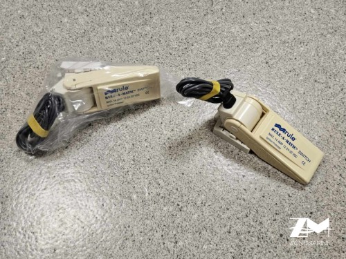 Interrupteur Rule-A-Matic 14 ampères