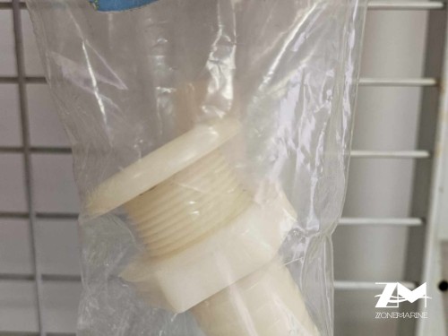 Vis plastique avec écrou 