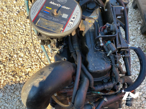 Moteur mercruiser 3L 135 cv