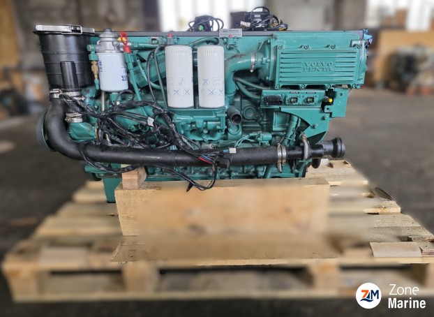 Volvo Penta D6-370 – 370 CV – 1800 heures
