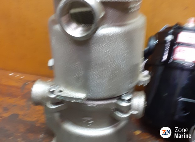 Sea water filters, NEW MARINE breather filters.