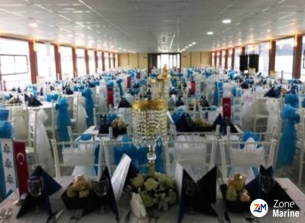 Bateau passagers restaurant 2016 de 41 m tout équipé et aménagé pour 550 pax en croisière