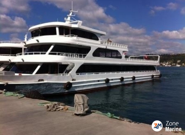 Bateau passagers restaurant neuf 2016 de 42 m tout équipé et aménagé pour 600 pax en croisière
