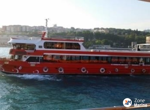 Bateau restaurant passagers réceptif de luxe 39 m 300 invités