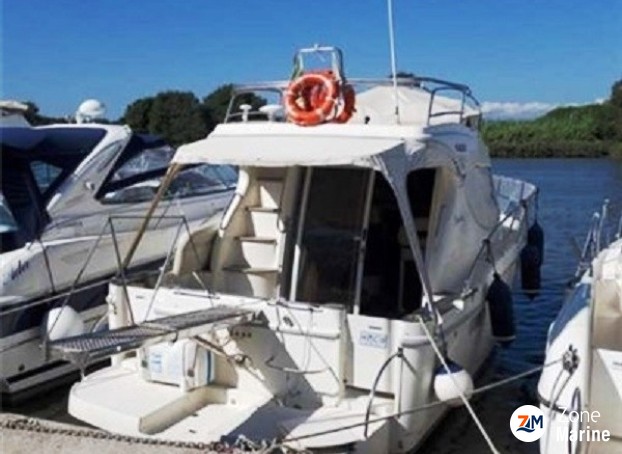 Gobbi 325 Fly bateau à moteur de 10 m avec 2 cabines 2 x 231 CV Volvo 