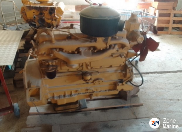 Caterpillar bloc moteur 3208, 75v--1Z up. 435-375hp. Occasion.