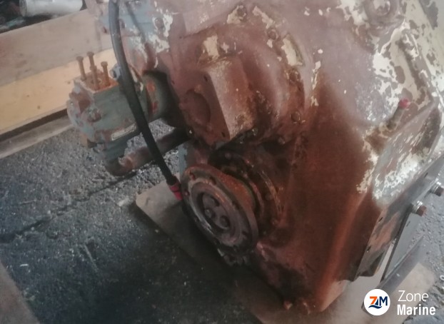 TWIN DISC MG518 ratio 1/4,48