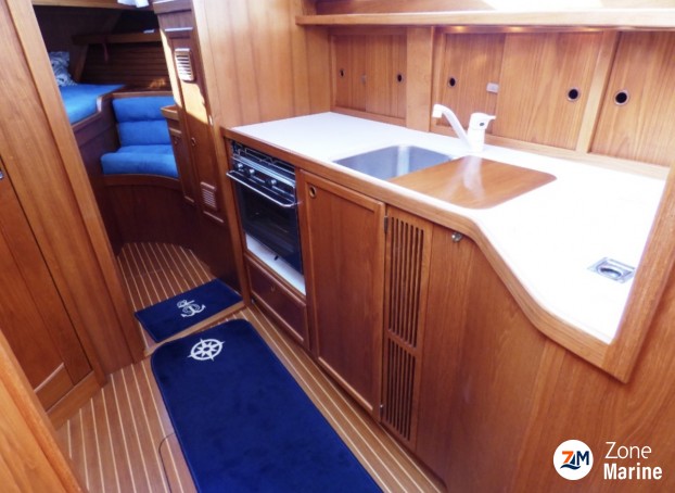 NAUTICAT 33