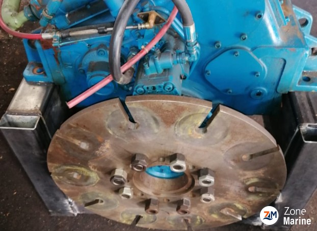 Réducteur inverseur Baudouin IR2N 