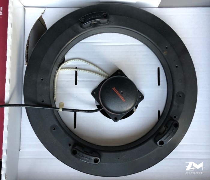 PILOTE AUTOMATIQUE RAYMARINE ST 4000+BARRE FRANCH