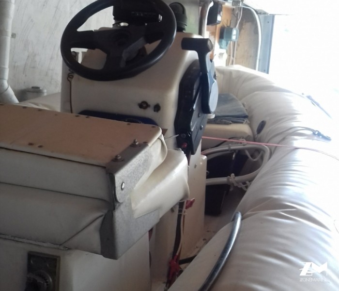 zodiac yachline  420 rs 1993