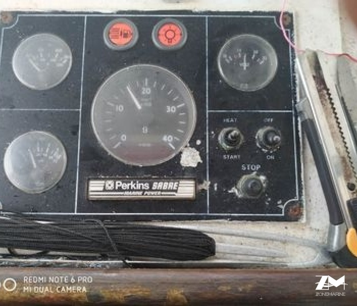 tableau de bord perkins 12v