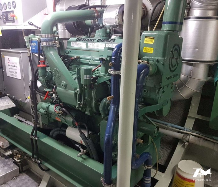 DETROIT Marin generators