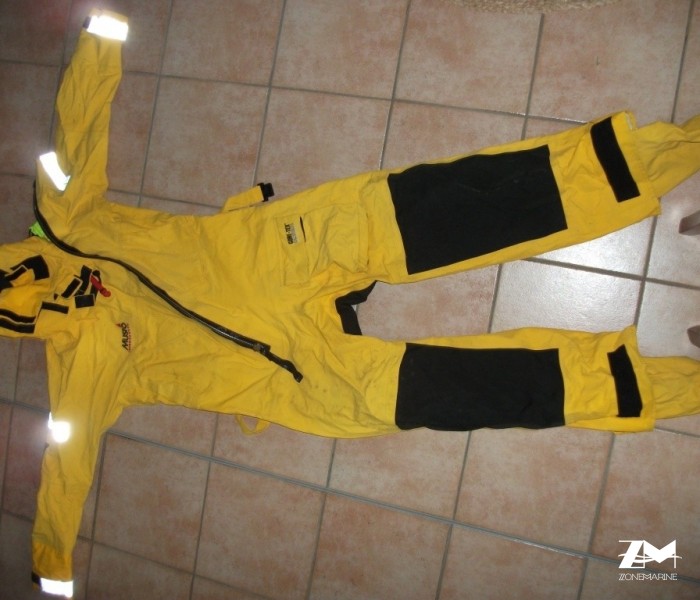 dry suit Musto