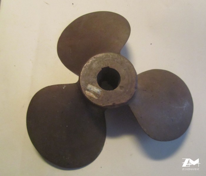hélice  tripales  bronze