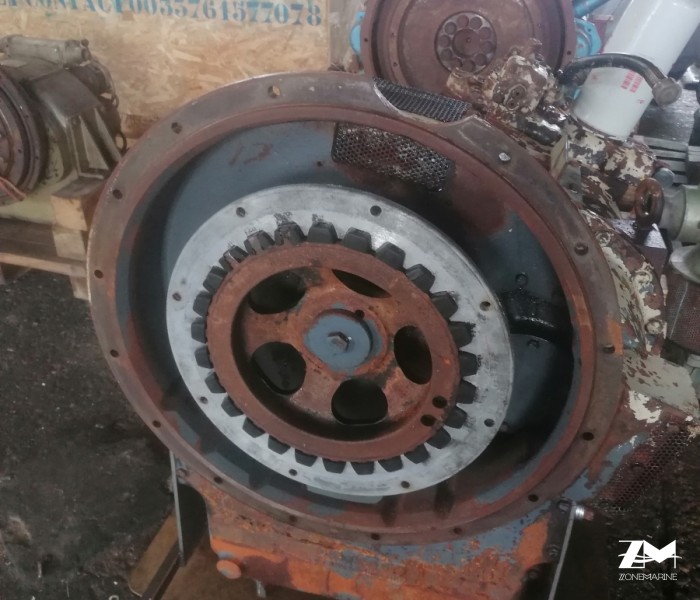 TWIN DISC MG518 ratio 1/4,48