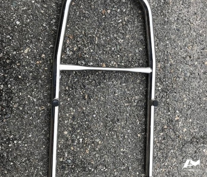 ECHELLE TUBE INOX 75cm x 40cm  environ