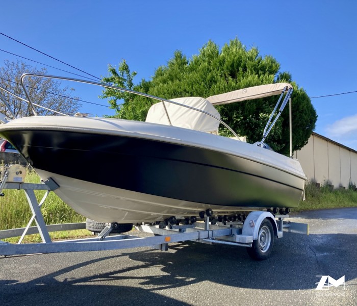 Cap Camarat 5.05 avec yamaha 80