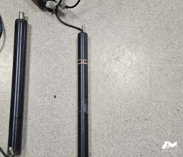 PILOTE AUTOMATIQUE AUTOHELM 2000