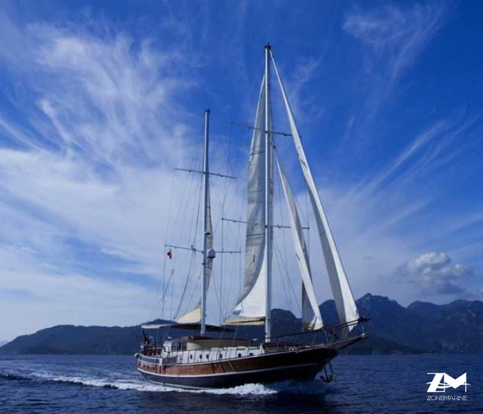 Superbe ketch de 24 m avec 5 cabines rénovée en 2018. Full voiles et 2 x 280 CV Iveco