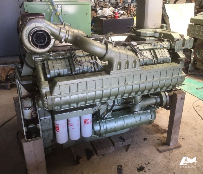 Moteur marin WARTSILA Type : UD23V12M5D